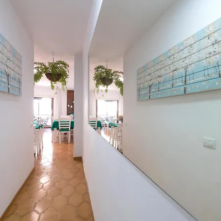 Piso En El Corazon De Santa Cruz De Tenerife アパートホテル Tenerife Island